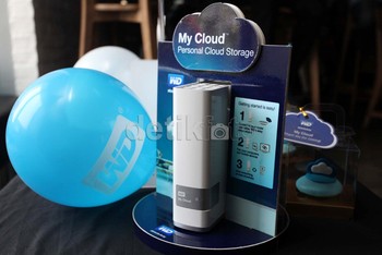 Tujuannya, agar pengguna dapat mengakses My Cloud dari manapun sehingga seakan memiliki penyimpanan cloud sendiri. Namun untuk menggunakannya pengguna wajib terlebih dahulu menginstal aplikasi yang juga bernama My Cloud dari Google Play ataupun dari website resmi WD.