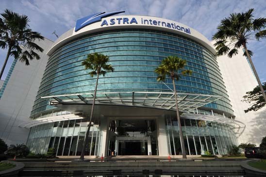 Laba Astra 2013 Stagnan di Rp 19,4 Triliun