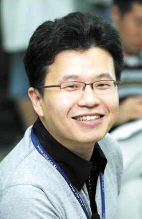 Berkonsep Sama, Variety Show Roommate dan Share House Tayang April