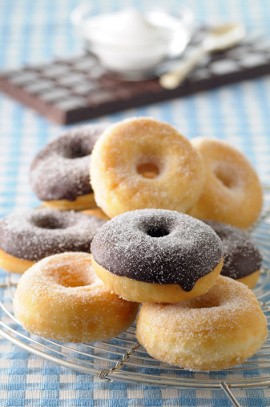 Olykoeks dan Dunking Donut, Fakta Unik Seputar Donat (1)