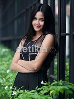 Manis dan Seksi Yunita Siregar