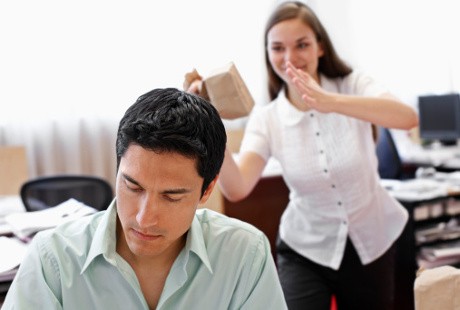 Ruang Kerja yang Kurang Privasi Sebabkan Karyawan Lebih Mudah Sakit