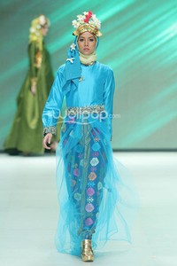 Nieta Hidayani Sophisticated Bali. Fashion Parade - Ethic Spiritual. Indonesia Fashion Week 2014 at Jakarta Convention Center. Senayan. Jakarta. [Foto: Mohammad Abduh/Wolipop]