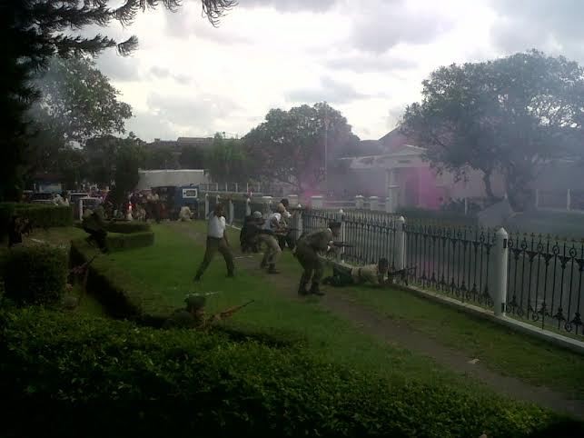 Tembak-tembakan, Warnai Peringatan 65 Tahun Serangan Umum 1 Maret