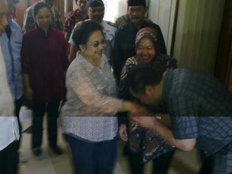 Mega Bicara Soal Isu Penolakan Risma dan Blusukan Bareng Jokowi