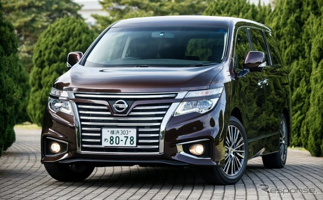 Mewahnya Nissan Elgrand
