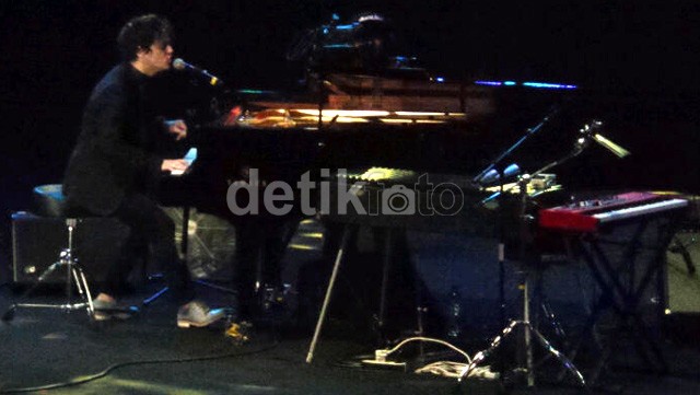 Aksi Jamie Cullum di Java Jazz Festival 2014