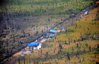 Terlihat barak-barak milik perambah kawasan hutan Cagar Biosfer.