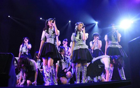 JKT 48 Segarkan JJF 2014 Hari Kedua