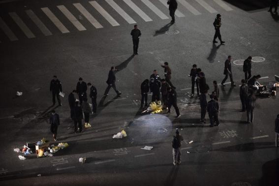 China Tuding Militan Xinjiang di Balik Aksi Teroris Berpedang di Stasiun