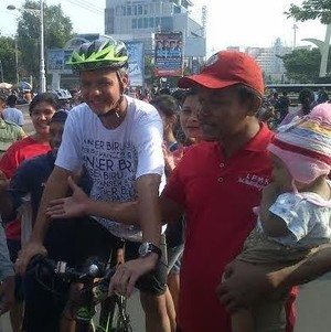 Cara Ganjar Pranowo Bayar Utang ke Keluarga Tiap Minggu