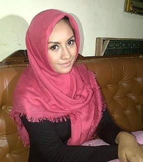 Main Sinetron, Shinta Bachir Lepas Jilbab