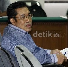 Sakit Gula Eks Pejabat Kemenag Kambuh, Sidang Korupsi Alquran Ditunda