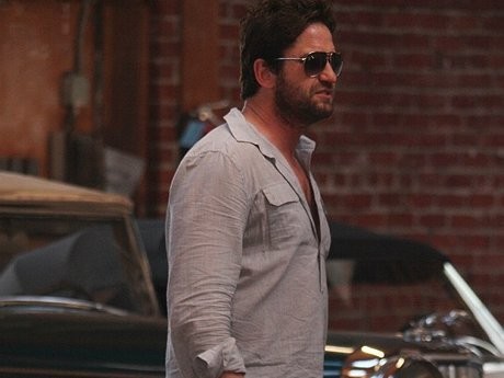 Gerard Butler Bingung Memilih Mobil Klasik