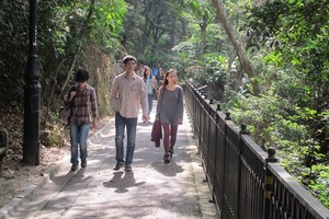 Ini Dia Tempat Jalan Kaki Paling Asyik di Hong Kong