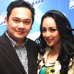 Ada Nama Farhat di Kue Ulang Tahunnya, Regina No Comment