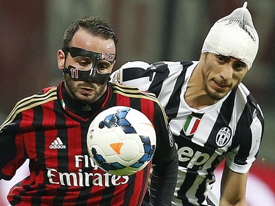 Juventus Bekuk Milan di San Siro