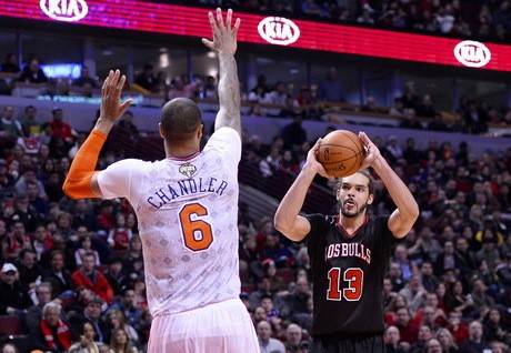 Noah Triple-Double, Bulls Kalahkan Knicks