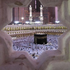 Nur Jannah Gunting Kiswah untuk Mendapat Berkah