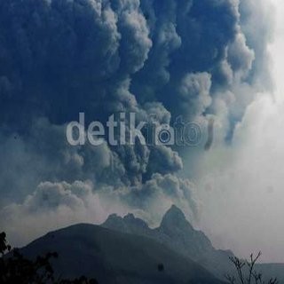 Kerugian Pertanian dari Letusan Gunung Sinabung Lebih Parah dari Kelud