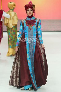 Dian Pelangi Royal Kingdom of Indonesia, Revealing Innocence. Indonesia Fashion Week 2014 at Jakarta Convention Center. Senayan. Jakarta. [Foto: Mohammad Abduh/Wolipop]