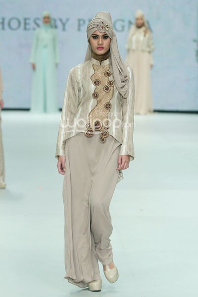 Monika Jufry Graceful Elegance Revealing Innocence. Indonesia Fashion Week 2014 at Jakarta Convention Center. Senayan. Jakarta. [Foto: Mohammad Abduh/Wolipop]