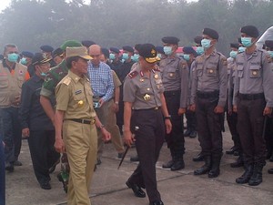 Pesawat Delay karena Asap, Menhut Batal Pimpin Apel Siaga di Riau