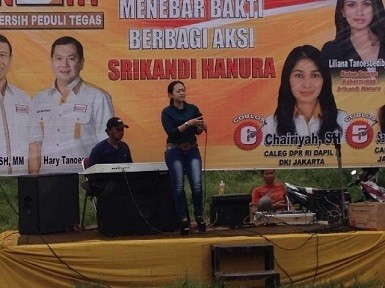 Caleg Hanura Gelar Dangdutan dan Obral Sembako di Jakarta Selatan