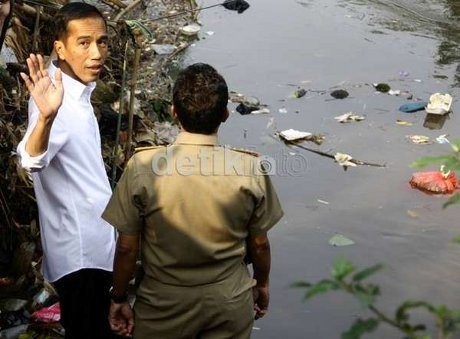Isu Santer Deklarasi Jokowi H-6 Pileg