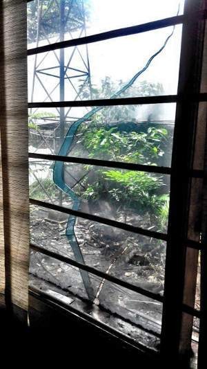 Ini Wujud Kaca Kantor yang Pecah karena Ledakan Gudang Amunisi TNI AL