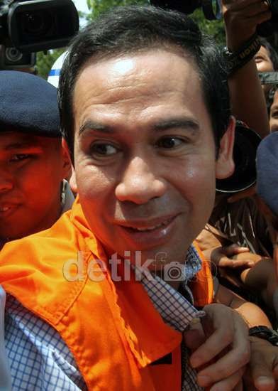 Banyak Mobil dan Harta Disita, Wawan Diduga Stres