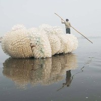 Wow, Sampah Plastik dari Berbagai Negara Dipamerkan di Alaska