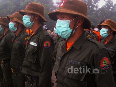 Apel Satgas Penanggulangan Kebakaran Hutan