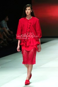 Sapto Djojokartiko EDGY PHILOSOPHY.  Indonesia Fashion Week 2014 at Jakarta Convention Center. Senayan. Jakarta. [Foto: Mohammad Abduh/Wolipop]