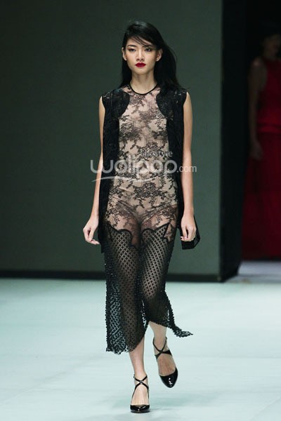 Sapto Djojokartiko EDGY PHILOSOPHY.  Indonesia Fashion Week 2014 at Jakarta Convention Center. Senayan. Jakarta. [Foto: Mohammad Abduh/Wolipop]