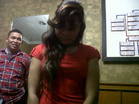 Pacar di Penjara Butuh Duit, Endang Curi Emas Majikan