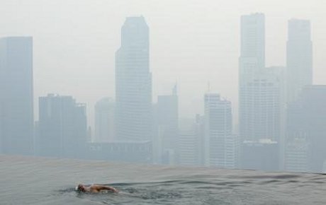 Singapura Kembali Terancam Kabut Asap dari Sumatera