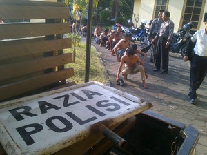 Temannya Diamankan karena Tawuran, Siswa SMK Geruduk Kantor Polisi