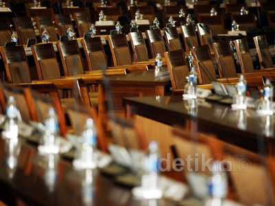 Rapat Paripurna DPR Terakhir Kosong
