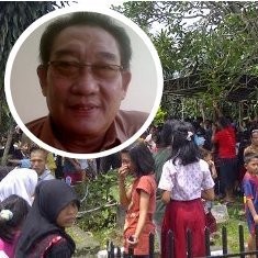 Tangis Keluarga Iringi Pemakaman Jojon