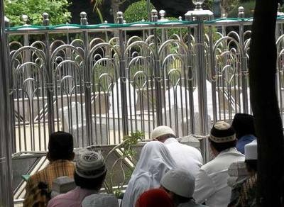 Makam Jadi Salah Satu Indikator Pertumbuhan Ekonomi di Jatim