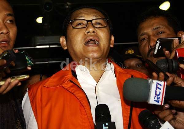 Ditanya Soal TPPU, Anas : Tindak Pidana Pencucian Untu!