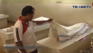 Ada SMS di HP Korban, Ini Motif Satu Keluarga Asal Pekalongan Bunuh Diri