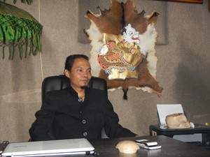 Jelang Pemilu, Paranormal ini Mengaku Didatangi Banyak Caleg yang Resah