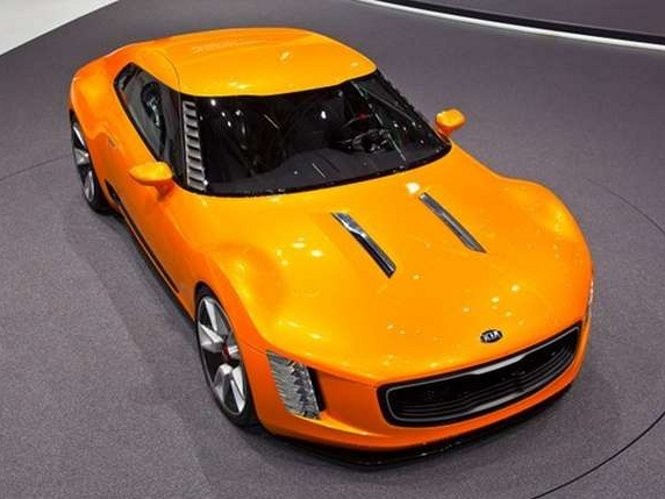 Spesifikasi Sedan Sport KIA Terkuak