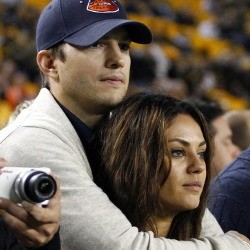 Telah Bertunangan, Ashton Kutcher Belum Rencanakan Pernikahan