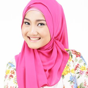Fatin, dari Kamar Mandi ke Panggung Menyanyi Tanah Air