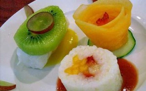 Frushi, Sushi dari Buah Segar dan Cokelat yang Segar Manis