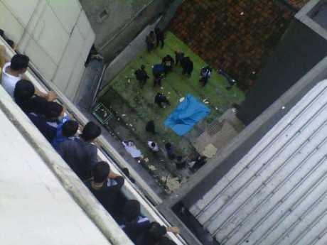 Syarifah, Pedagang Kue yang Tewas Loncat dari Pasar Baru Diduga Stres