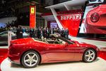 Mewahnya Ferrari California T